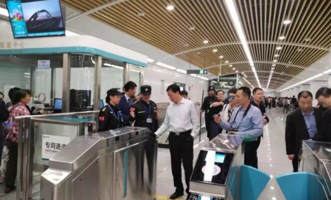 西安市保安協(xié)會(huì)領(lǐng)導(dǎo)調(diào)研陜西城際鐵路機(jī)場線安保工作