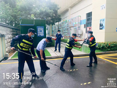 熱烈歡迎來我司駐學(xué)校安保人員進行應(yīng)急防恐拉練活動